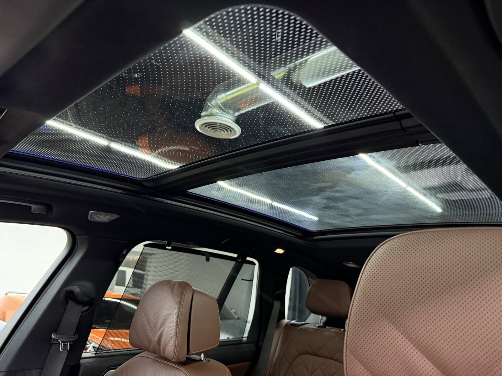 Used 2023 BMW X5 M50i w/ Executive Package image 26