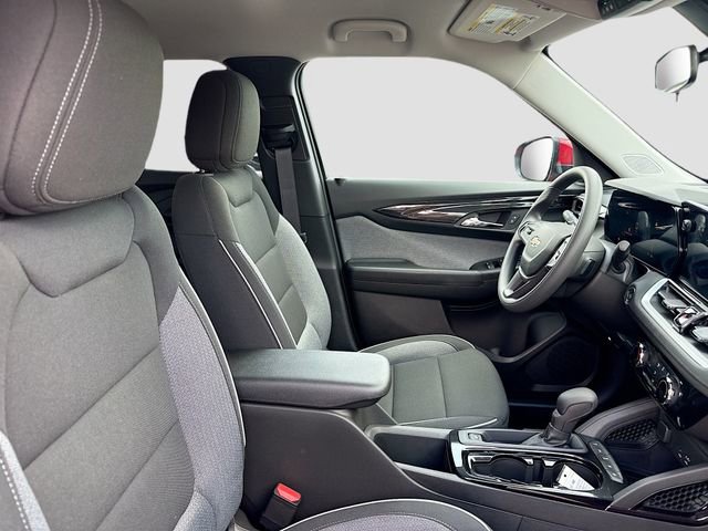 Used 2026 Chevrolet TrailBlazer LT FWD image 27