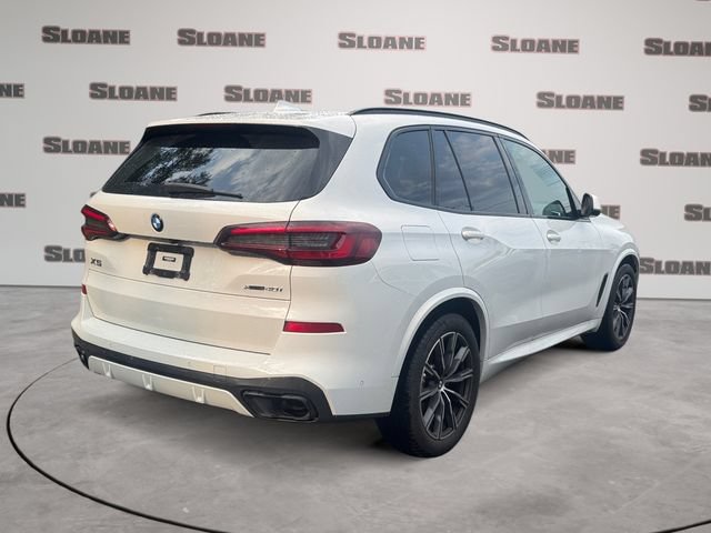 Used 2022 BMW X5 xDrive40i w/ M Sport Package AWD/4WD image 5