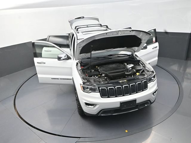 Used 2021 Jeep Grand Cherokee Limited AWD/4WD image 31