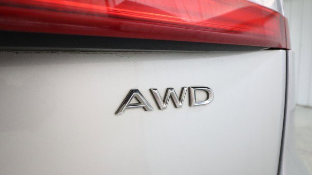 Used 2016 Lincoln MKX Reserve image 23