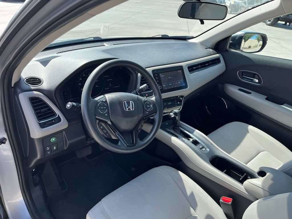 Used 2021 Honda HR-V EX image 11