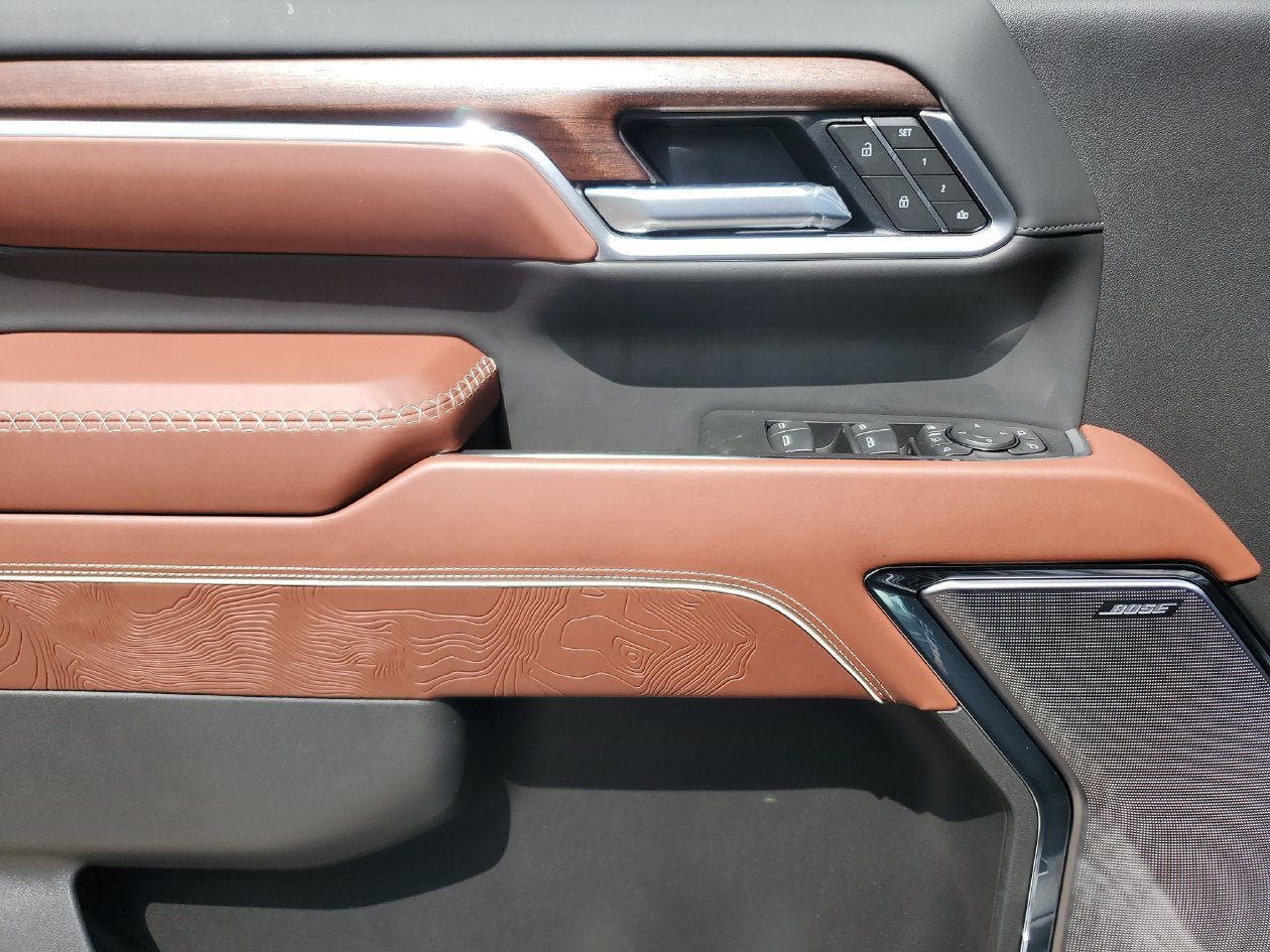 New 2026 GMC Sierra 3500 Denali Ultimate AWD/4WD image 18