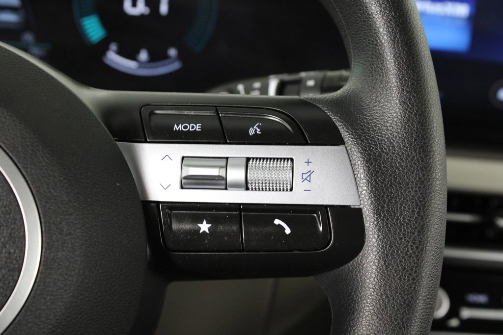 Certified 2026 Hyundai Tucson SE FWD image 27