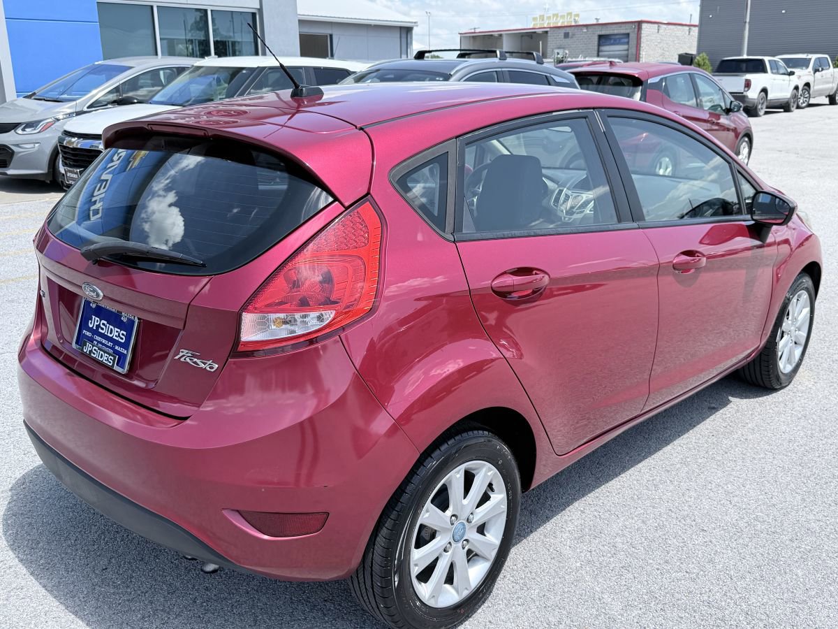Used 2011 Ford Fiesta SE w/ 203A Rapid Spec Order Code FWD image 5