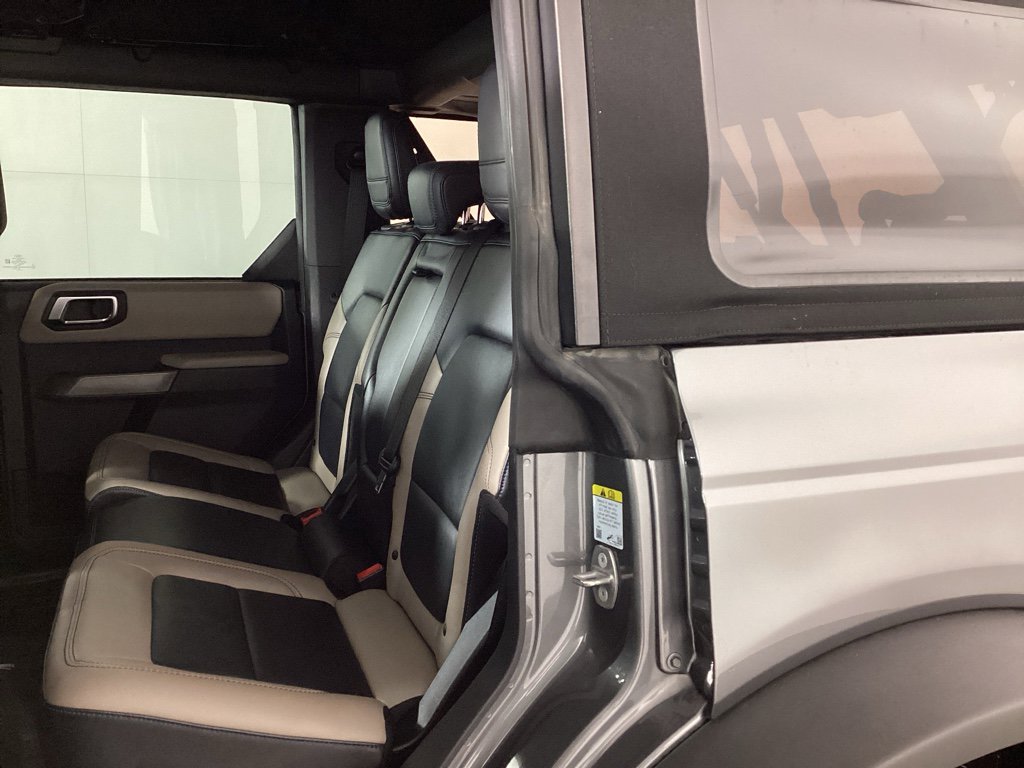 Used 2022 Ford Bronco Wildtrak image 13