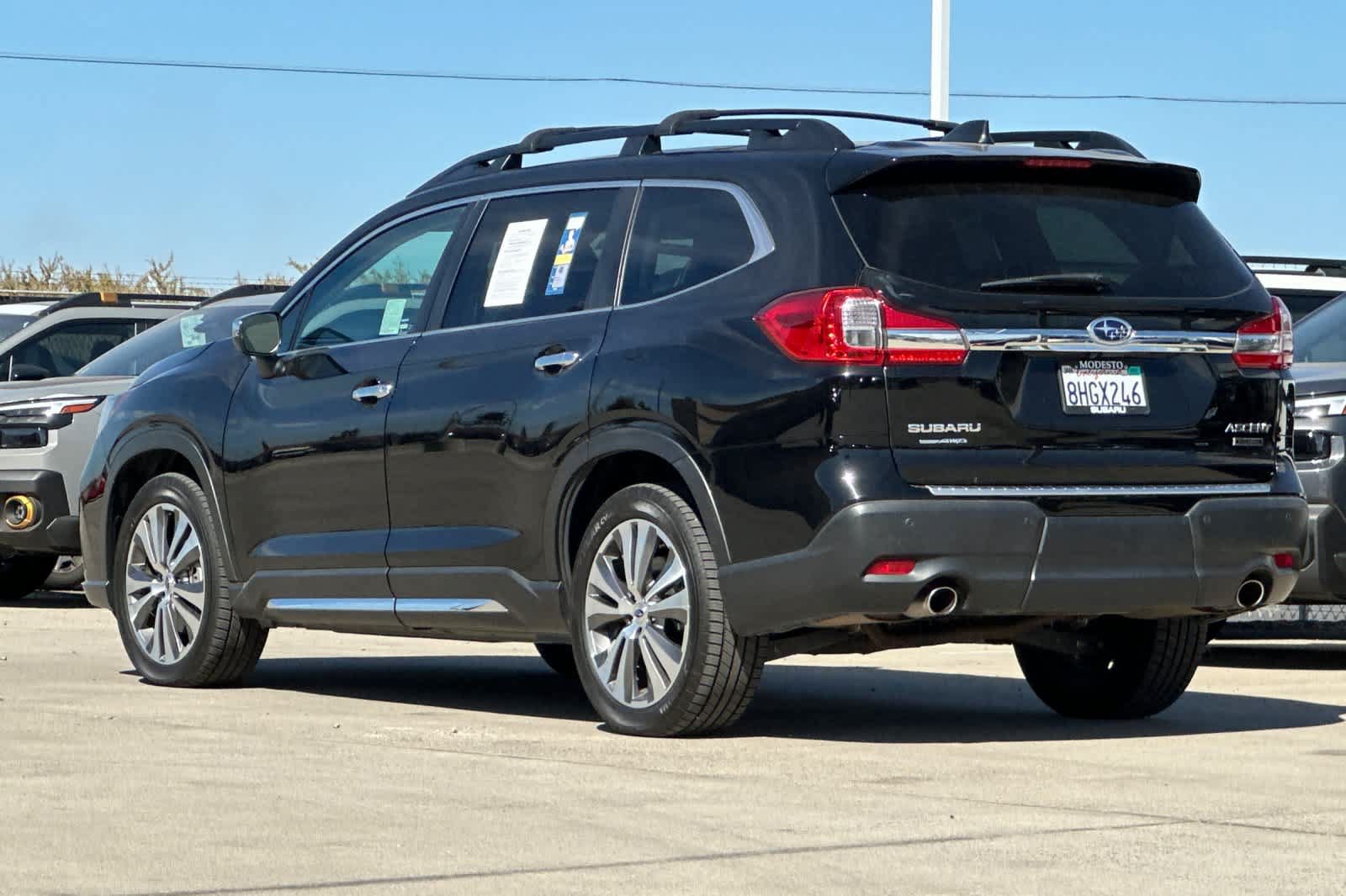 Used 2019 Subaru Ascent Touring w/ Popular Package #3 AWD/4WD image 5