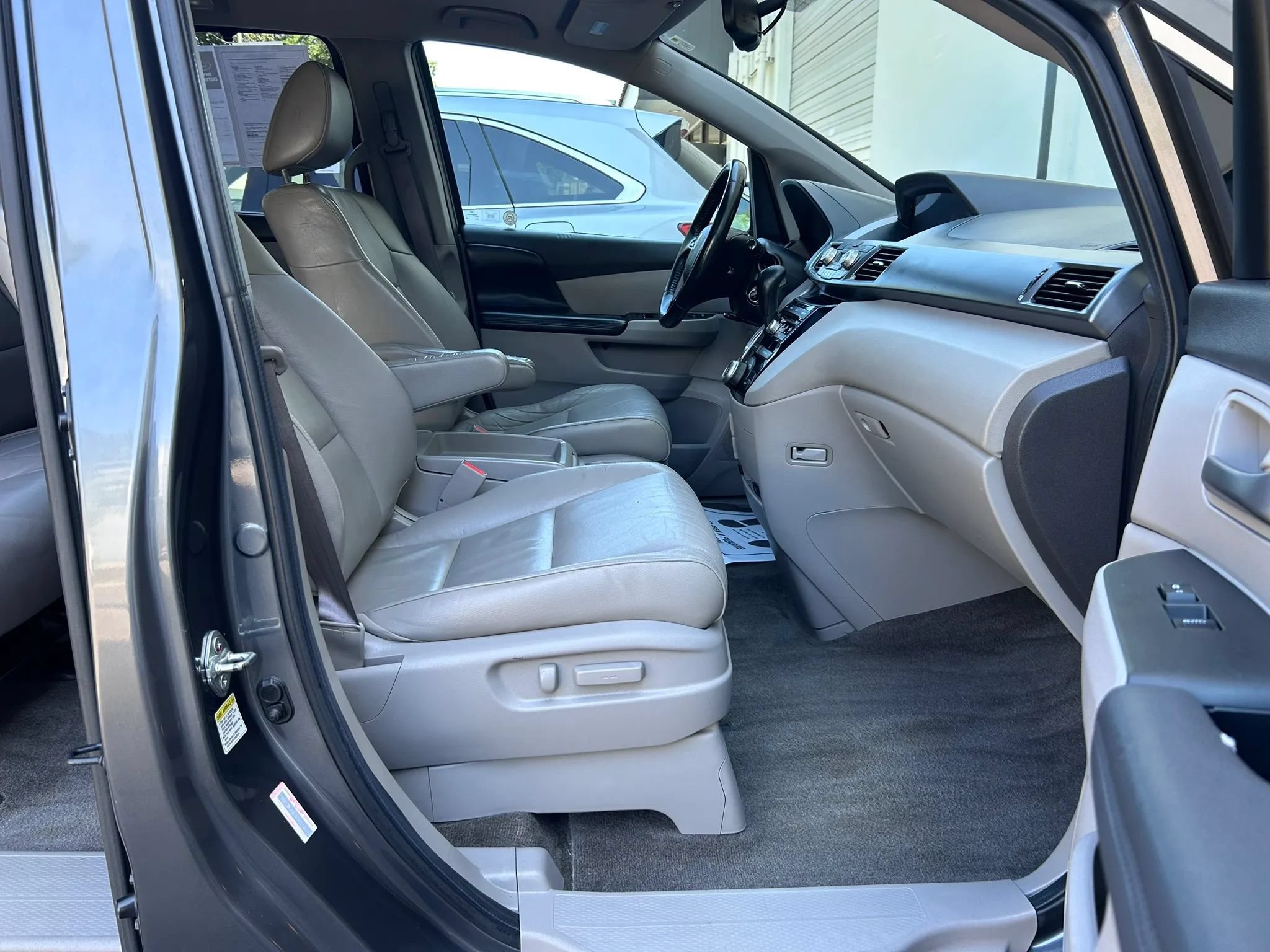 Used 2012 Honda Odyssey EX-L image 63