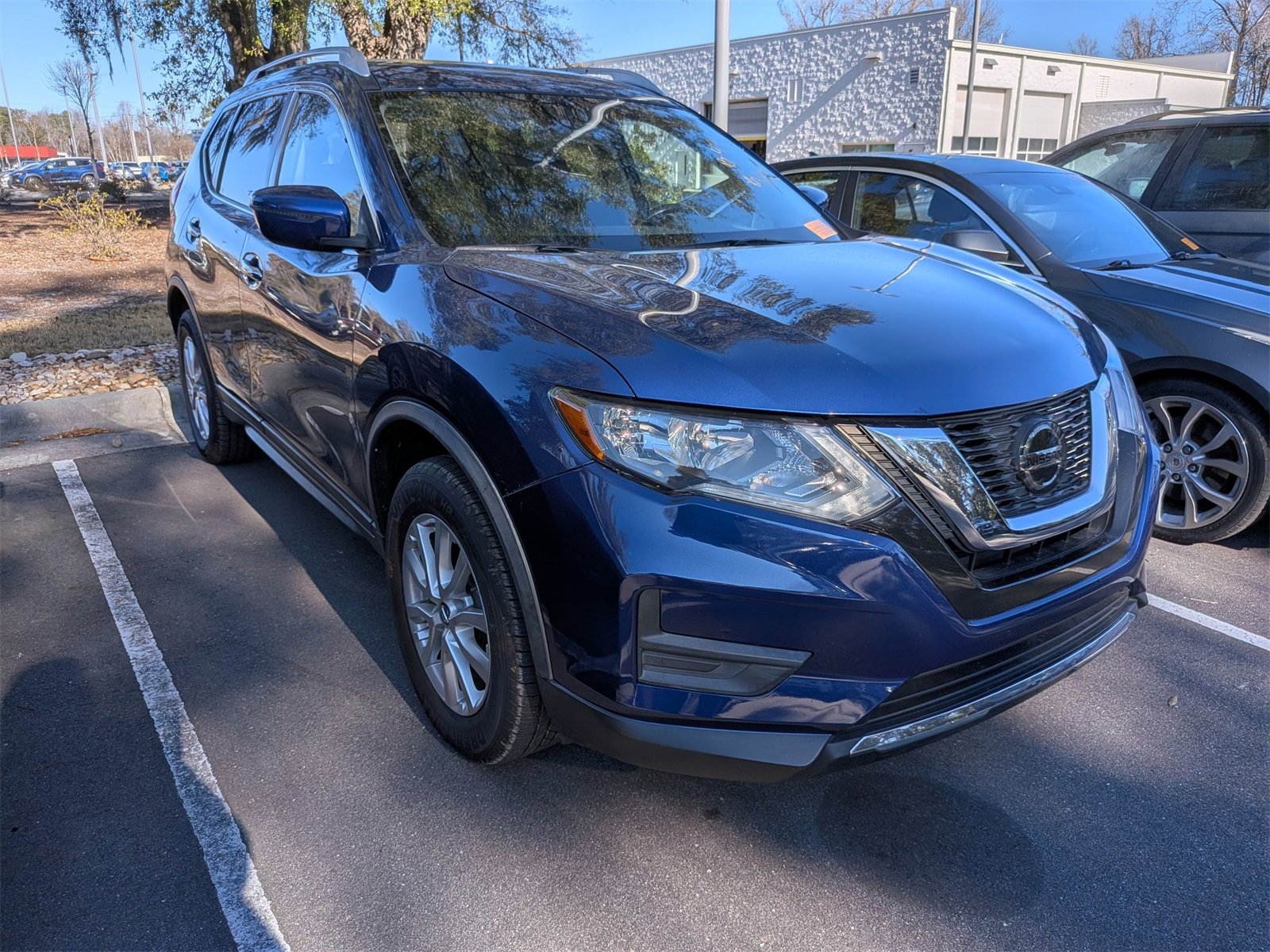 Used 2020 Nissan Rogue SV