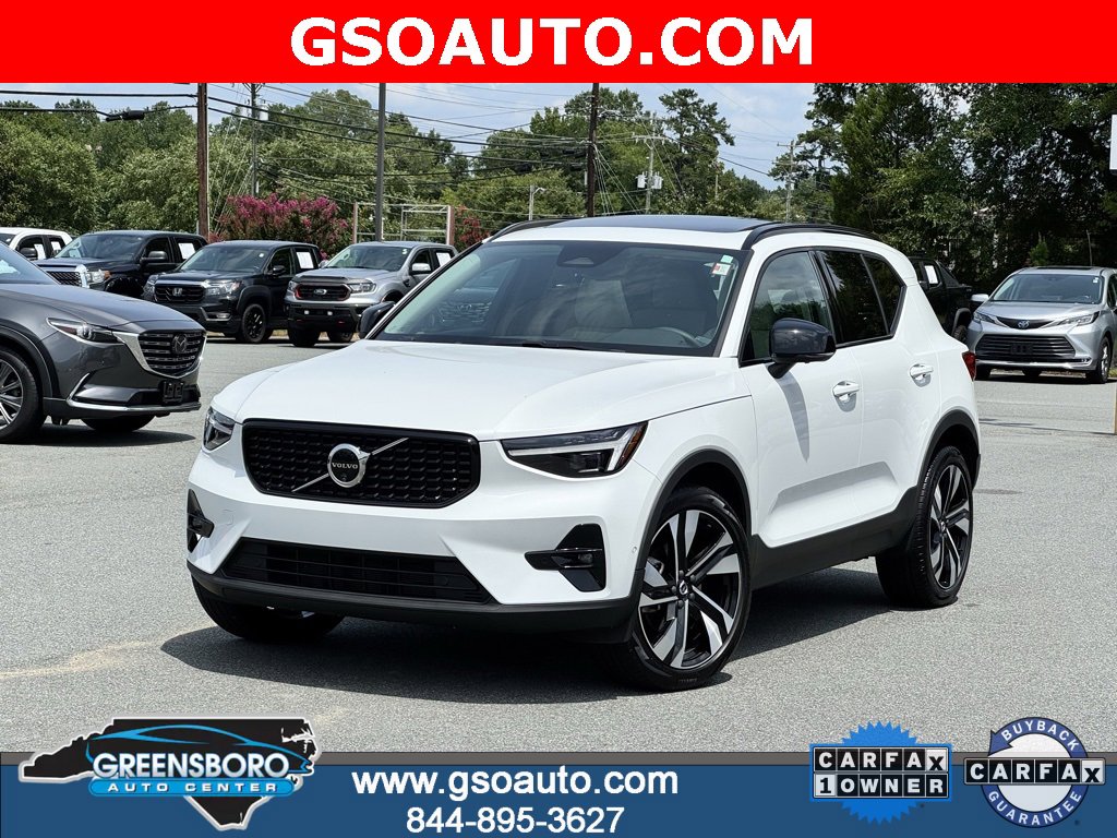 Used 2024 Volvo XC40 B5 Plus w/ Protection Package Premier image 45