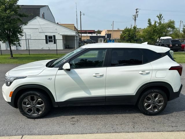 Certified 2024 Kia Seltos LX AWD/4WD image 27