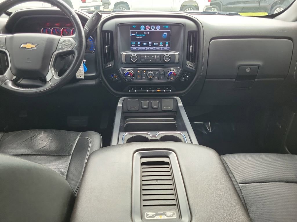 Used 2017 Chevrolet Silverado 1500 LTZ Z71 w/ LTZ Plus Package AWD/4WD image 12