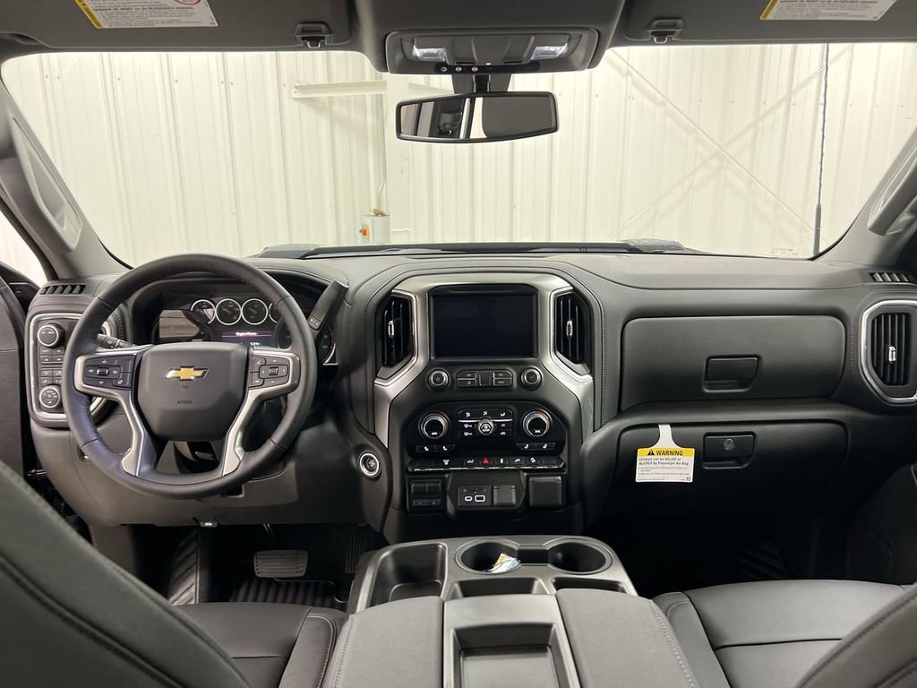 Used 2023 Chevrolet Silverado 2500 LTZ w/ Gooseneck/5TH Wheel Package AWD/4WD image 10