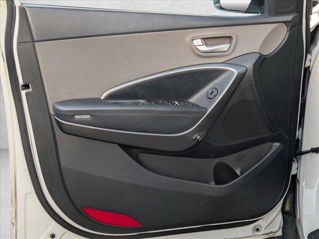 Used 2018 Hyundai Santa Fe Sport w/ 2.4L Value Package 02 image 4