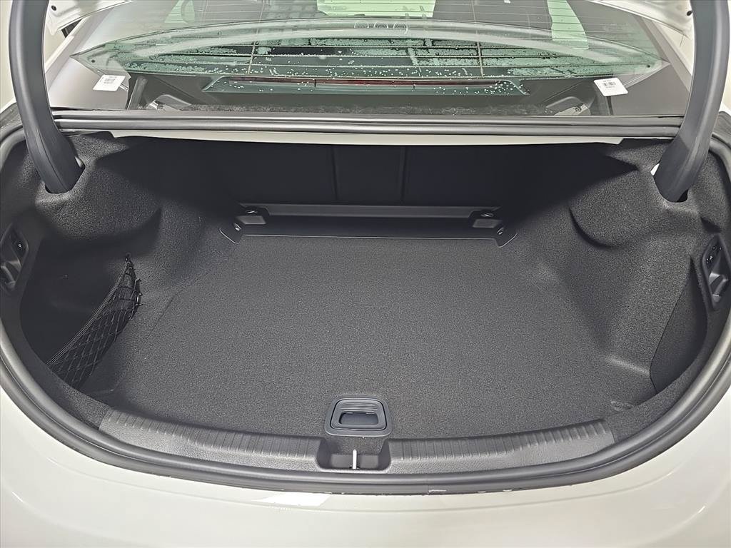New 2026 Mercedes-Benz C 300 4MATIC Sedan image 13