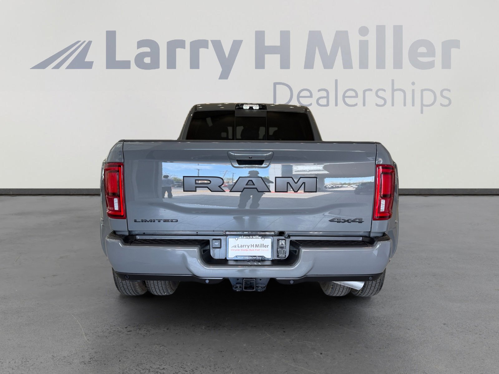 New 2026 RAM 3500 Limited AWD/4WD image 4