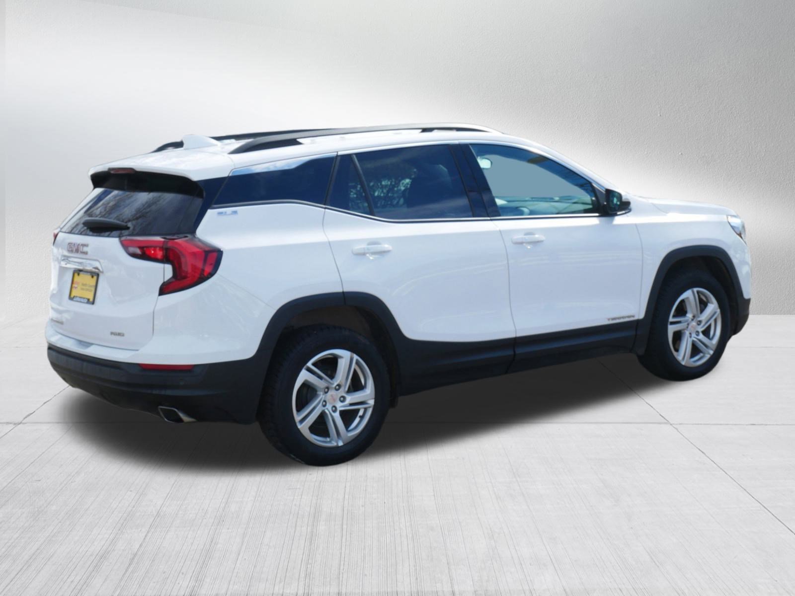 Used 2018 GMC Terrain SLE w/ Driver Convenience Package image 7