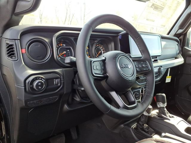 New 2026 Jeep Gladiator Mojave AWD/4WD image 14