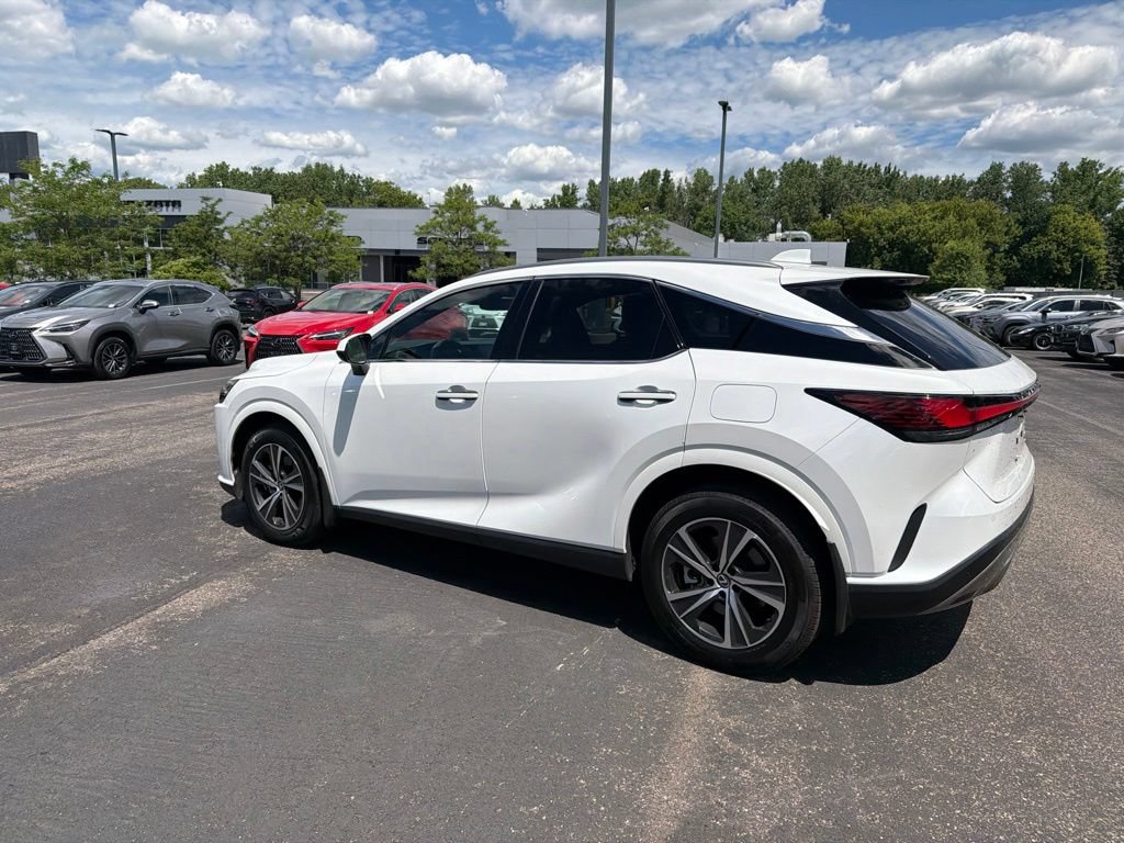 Used 2024 Lexus RX 350 Premium w/ Accessory Package (Z1) AWD/4WD image 42