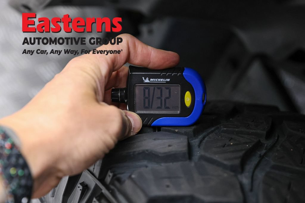 Used 2023 Jeep Wrangler Unlimited AWD/4WD image 28