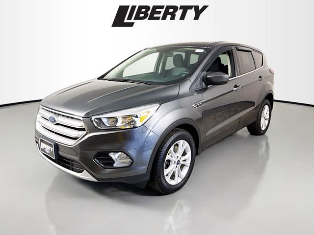 Used 2019 Ford Escape SE image 3