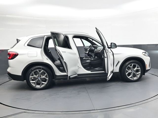Used 2024 BMW X3 xDrive30i image 37