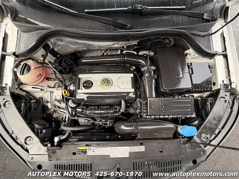 Used 2016 Volkswagen Tiguan S FWD image 20