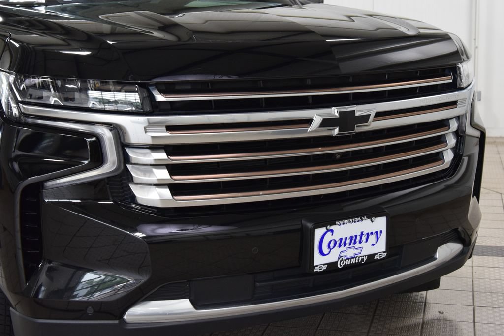 Used 2023 Chevrolet Tahoe High Country AWD/4WD image 13