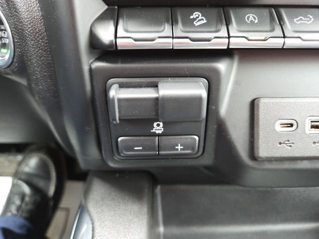 Used 2022 Chevrolet Silverado 1500 LT Trail Boss w/ Convenience Package II image 10