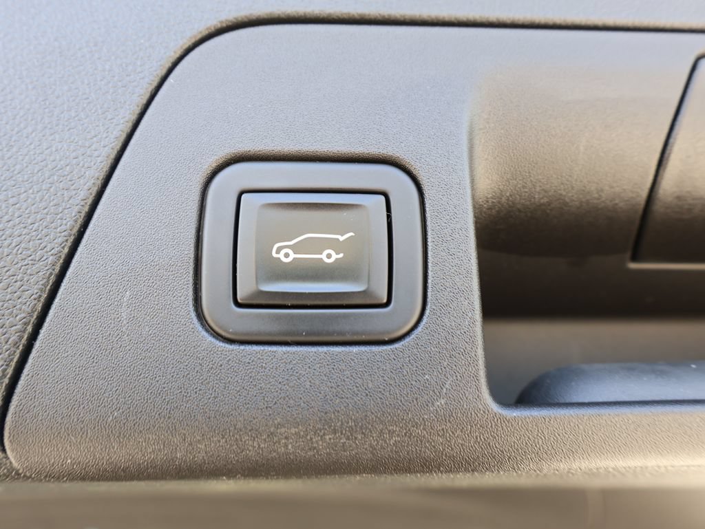 Certified 2023 Buick Envision Avenir AWD/4WD image 32