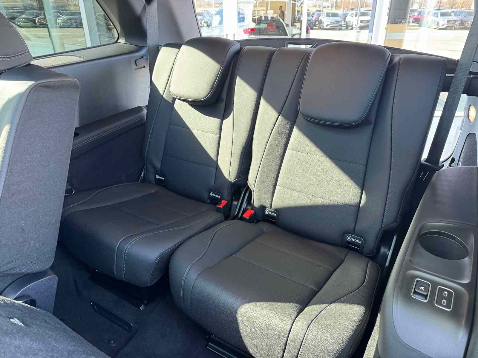 New 2025 Mercedes-Benz GLS 450 4MATIC image 30