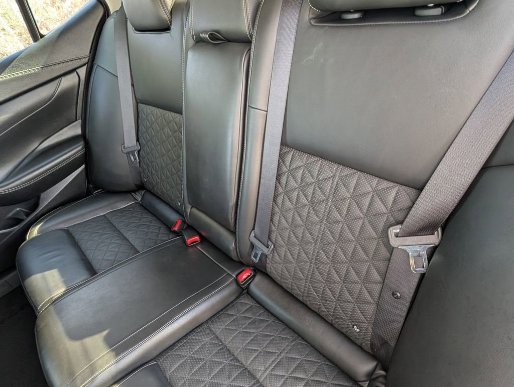 Used 2018 Nissan Maxima Platinum image 25