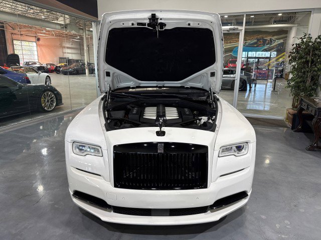 Used 2017 Rolls-Royce Dawn image 14