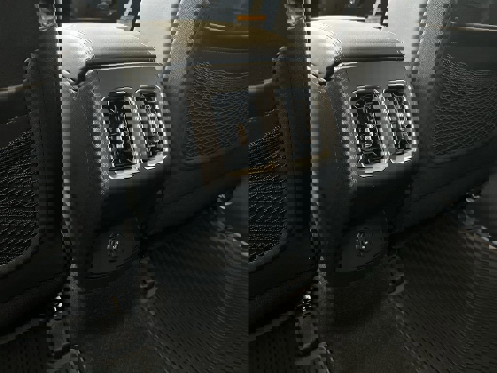 New 2026 Kia Sorento EX image 15