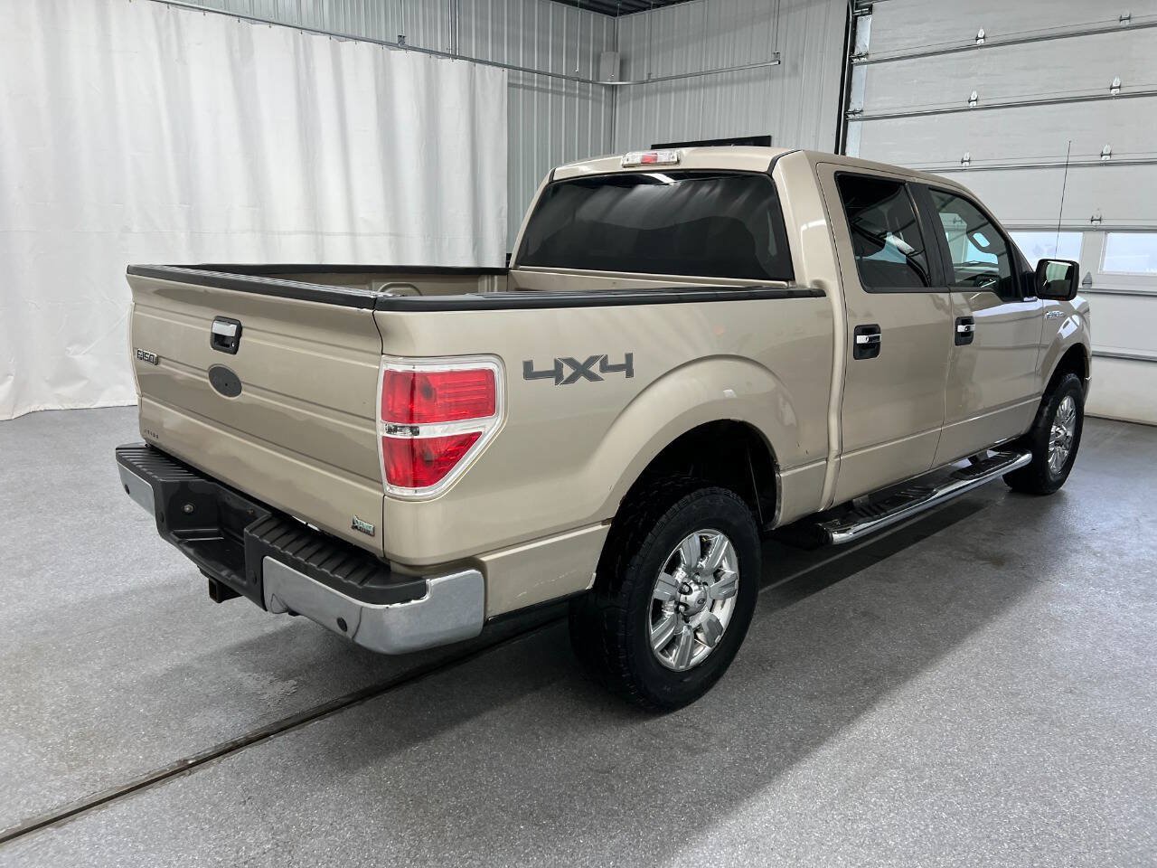 Used 2010 Ford F150 XLT AWD/4WD image 4