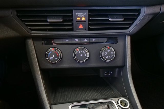 Used 2019 Volkswagen Jetta S image 20