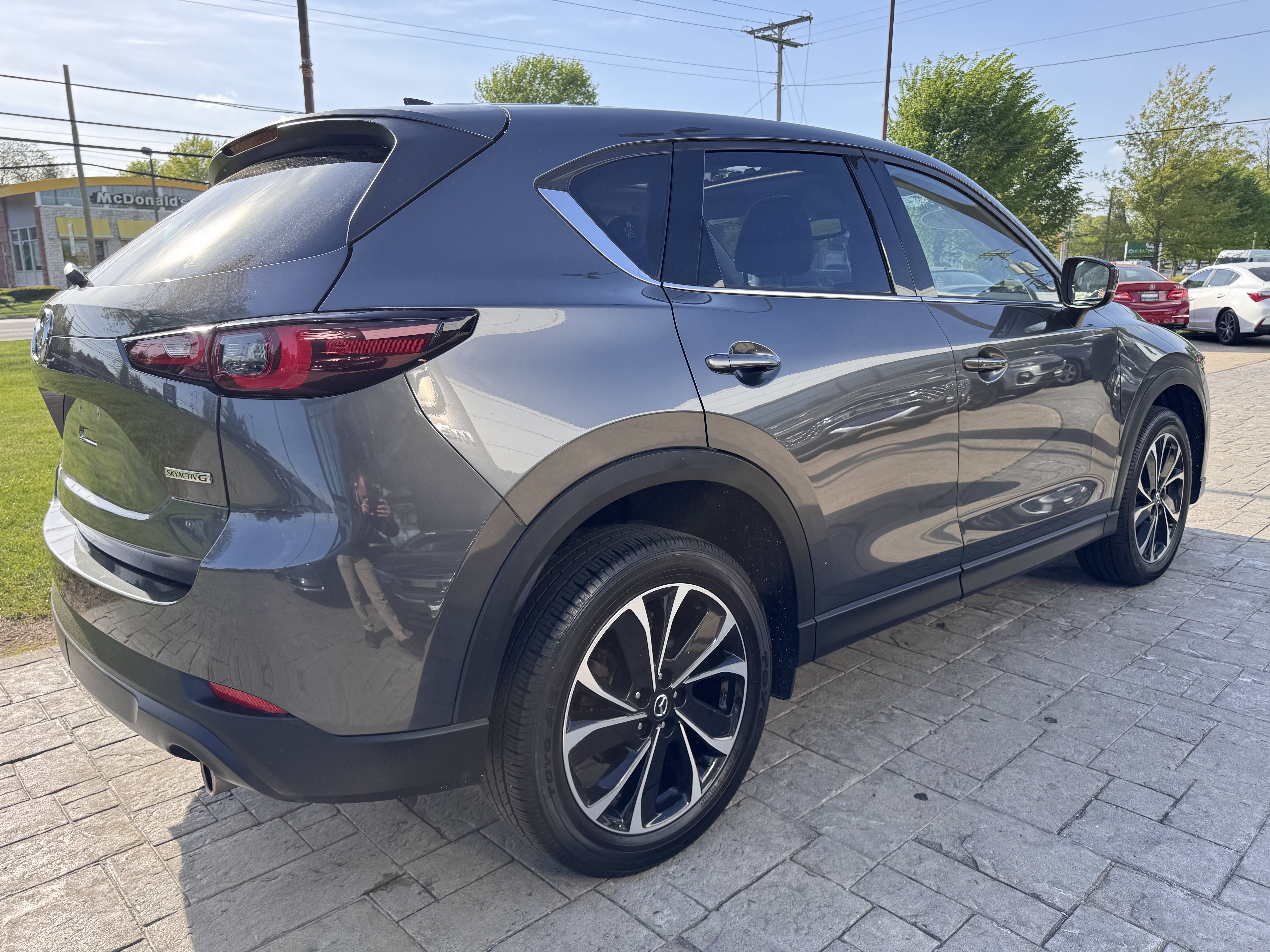 Used 2023 MAZDA CX-5 AWD 2.5 S w/ Premium Package image 12