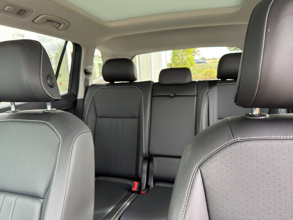 Used 2022 Volkswagen Tiguan SE image 19