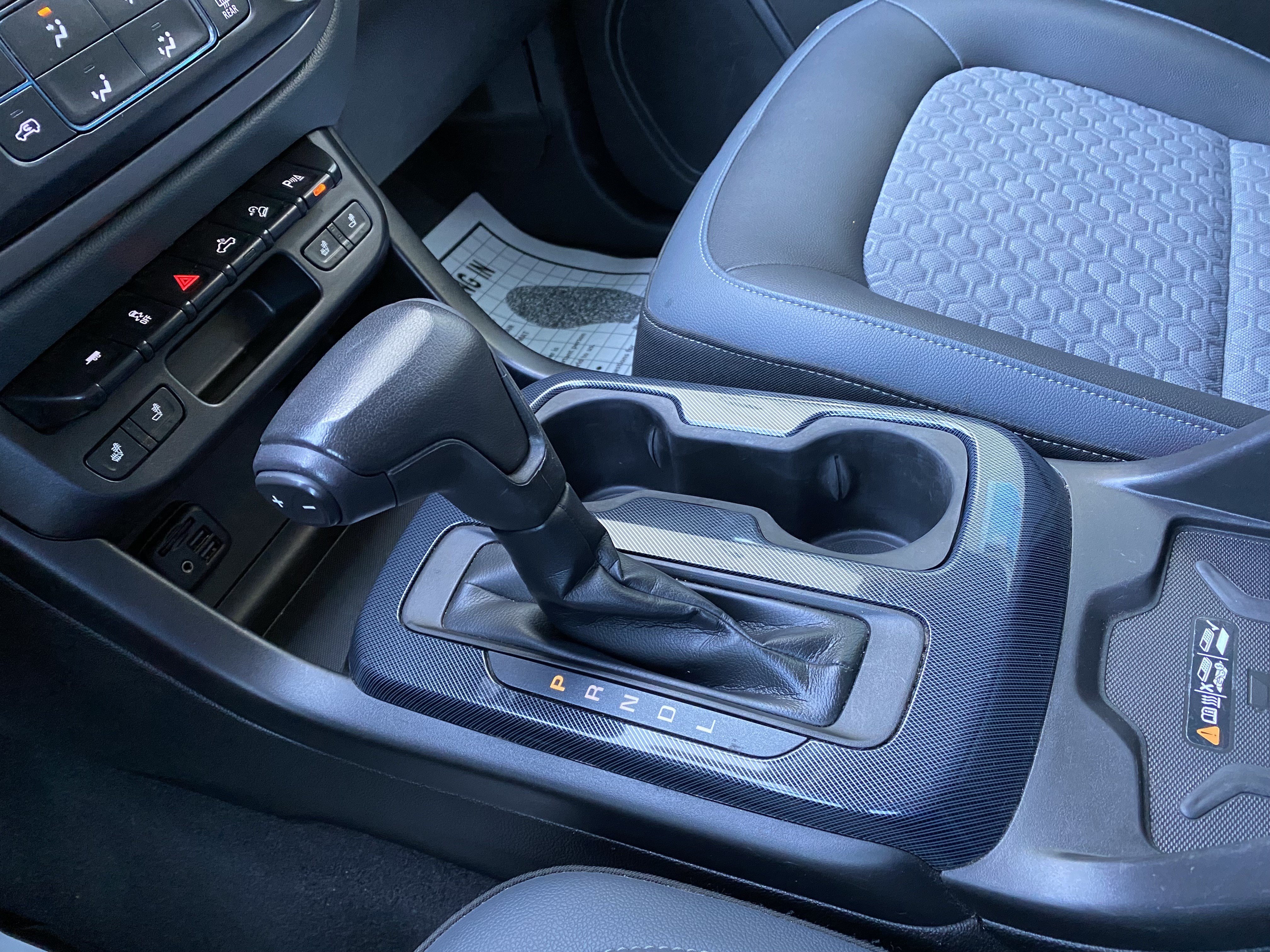 Used 2020 Chevrolet Colorado Z71 RWD image 28