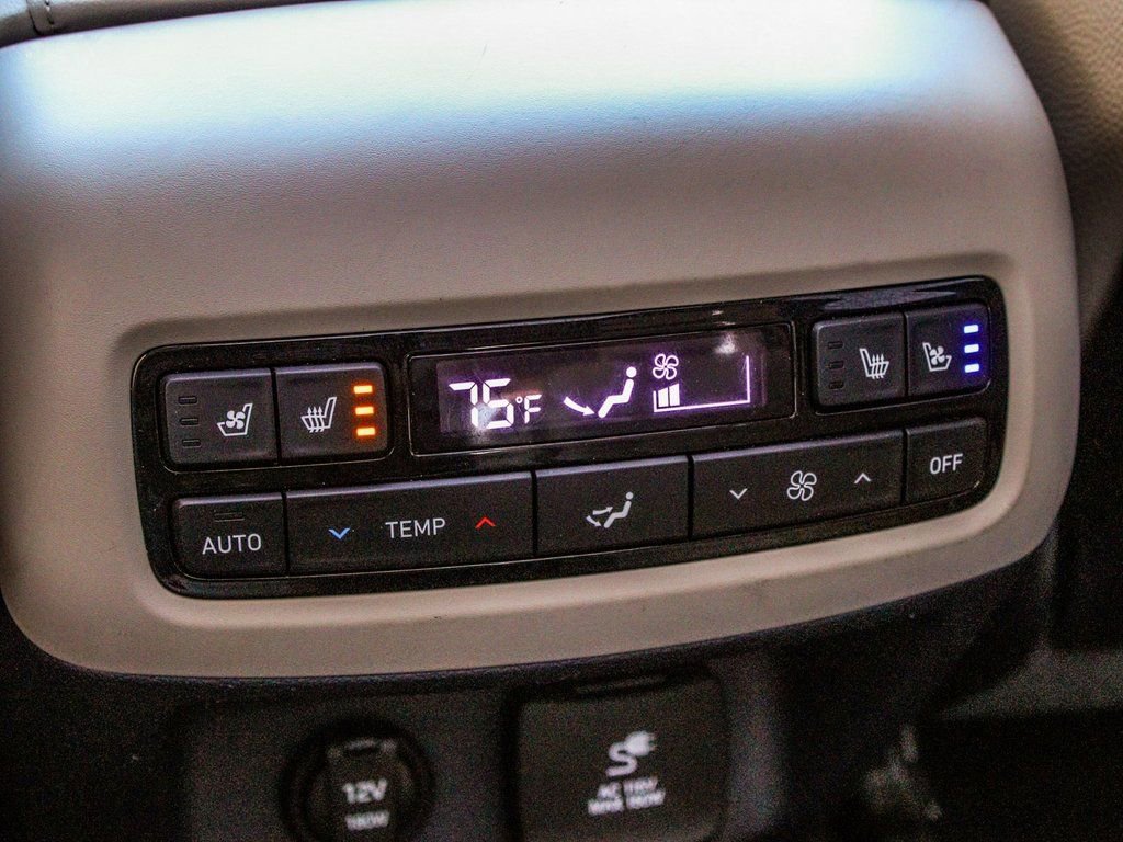 Used 2023 Hyundai Palisade Limited AWD/4WD image 37