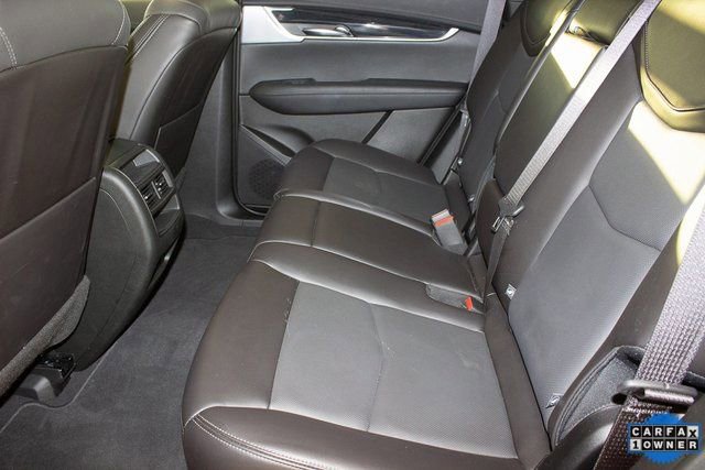Certified 2025 Cadillac XT5 Premium Luxury image 17