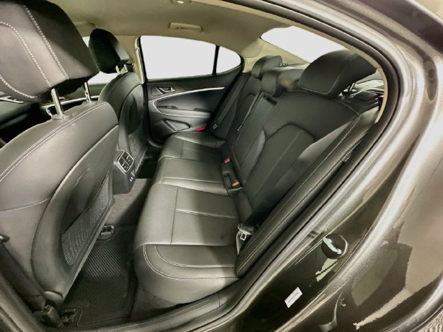 New 2026 Genesis G70 2.5T RWD image 17