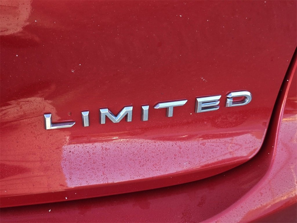 Used 2024 Toyota Crown Limited image 7