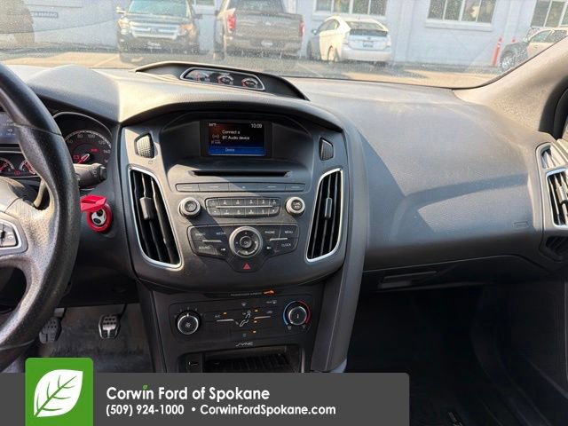 Used 2017 Ford Focus ST FWD image 12