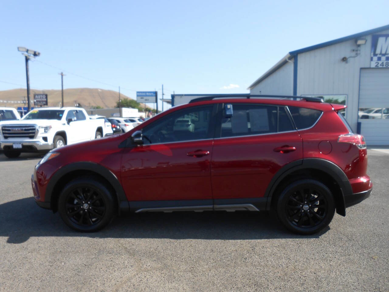 Used 2018 Toyota RAV4 Adventure w/ Cold Weather Package image 6