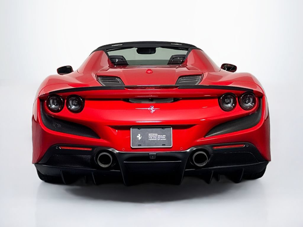 Used 2022 Ferrari F8 Tributo RWD image 8
