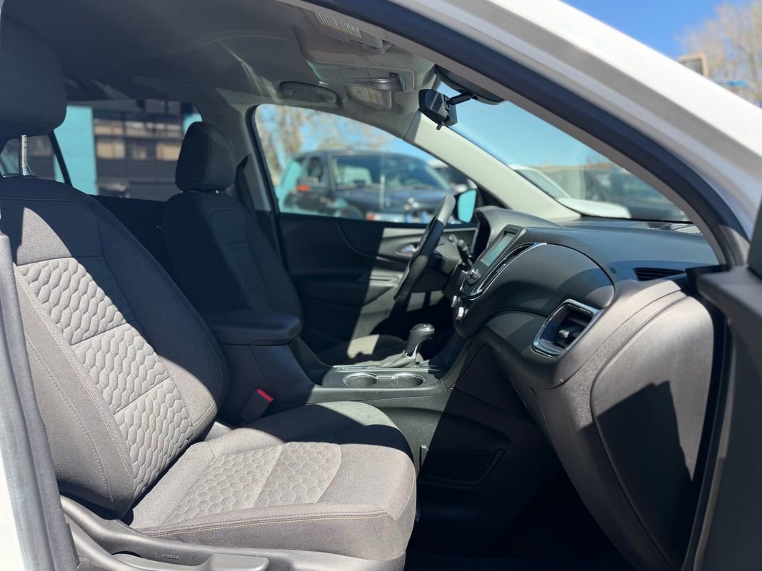 Used 2018 Chevrolet Equinox LT AWD/4WD image 6