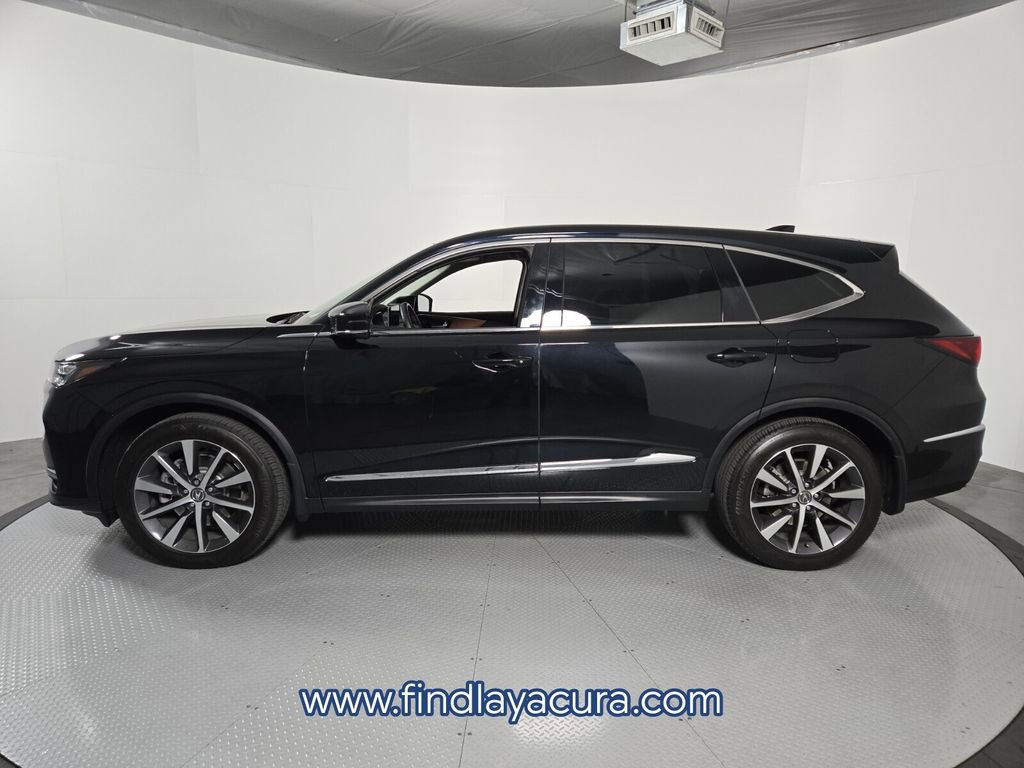 Used 2025 Acura MDX SH-AWD w/ Technology Package image 3