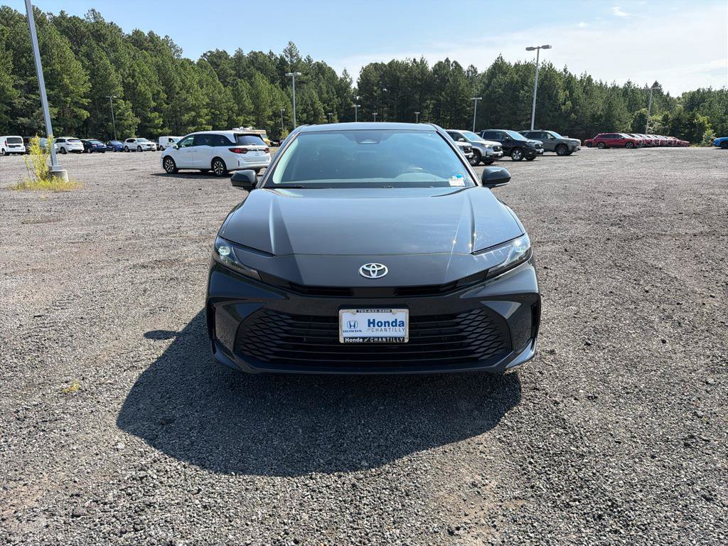 Used 2025 Toyota Camry LE w/ Convenience Package FWD image 2