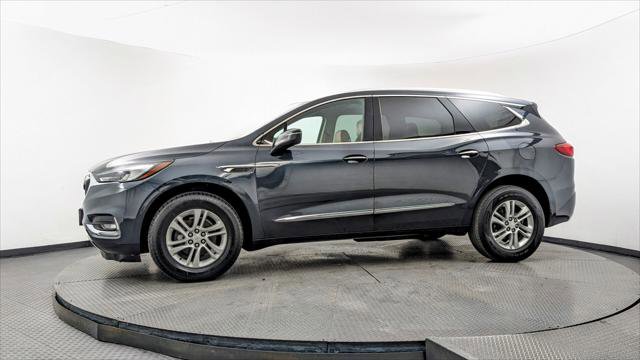 Used 2020 Buick Enclave Essence w/ Sound and Sites Package AWD/4WD image 3